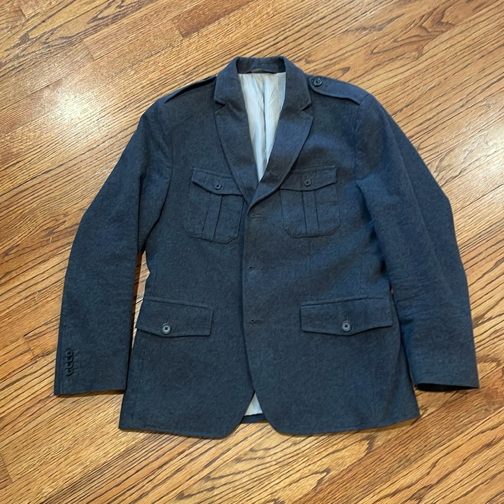 Banana Republic Gray Blazer – Field Jacket Style – Tailored Fit